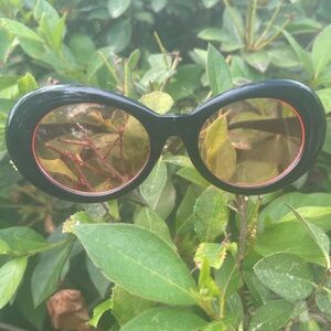 Black rim sunglasses